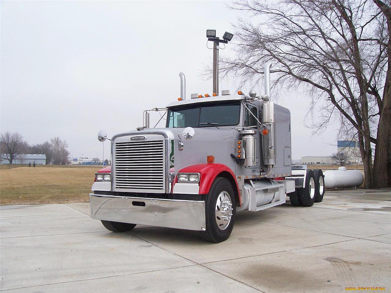 fred, 112, , freightliner